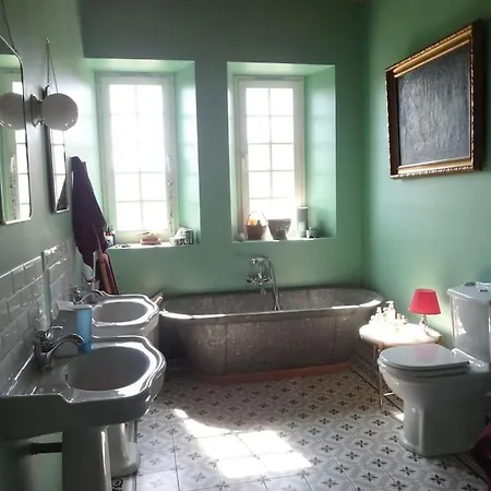 La Maison De L Eveque D'ozenx